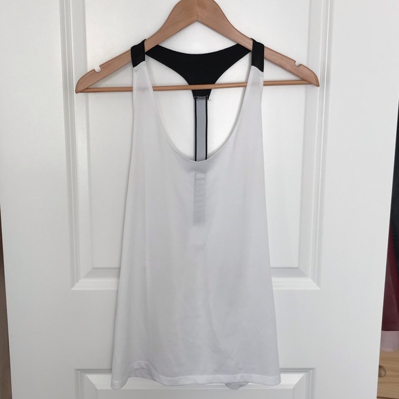 Forever 21 Tops - NWOT White Racerback Fitness Tank